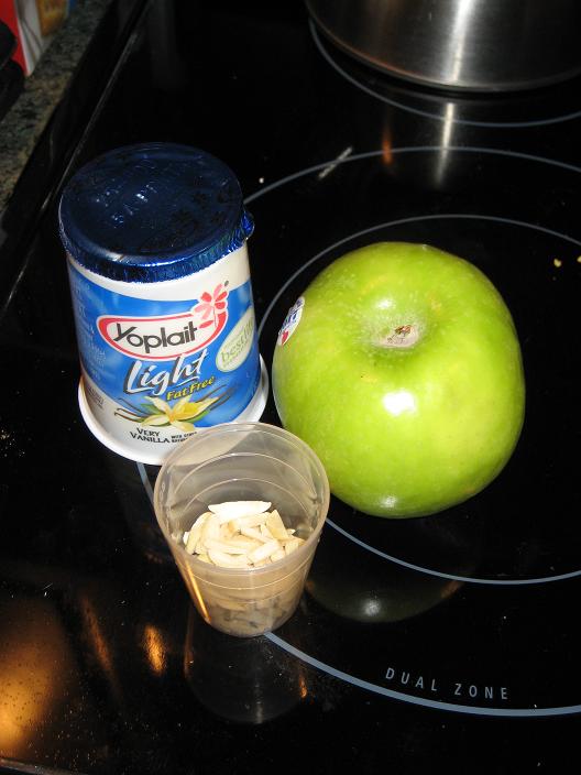 [apple+yogurt+almonds.JPG]