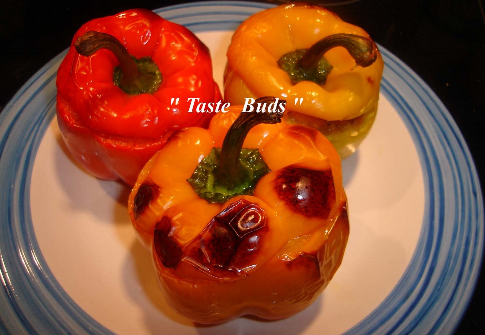 [bell+peppers-stuffed+copy.jpg]