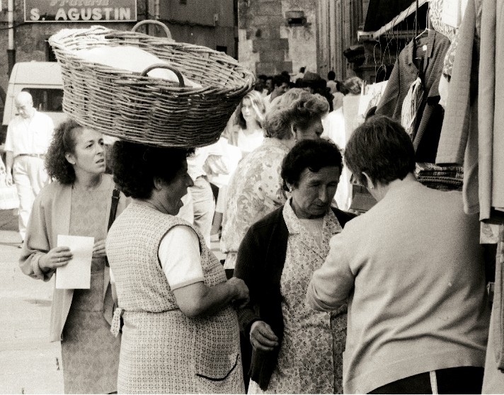 [59+11-90+nº27+Mercado+de+Santiago+verano+1990.jpg]