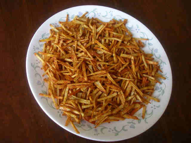 [potato+thin+spicy+fries.jpg]