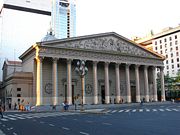 [180px-Buenos_Aires-Catedral_Metropolitana_(exterior).jpg]
