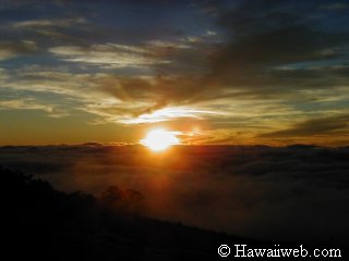 [Haleakala_Crater_Sunset_3.jpg]
