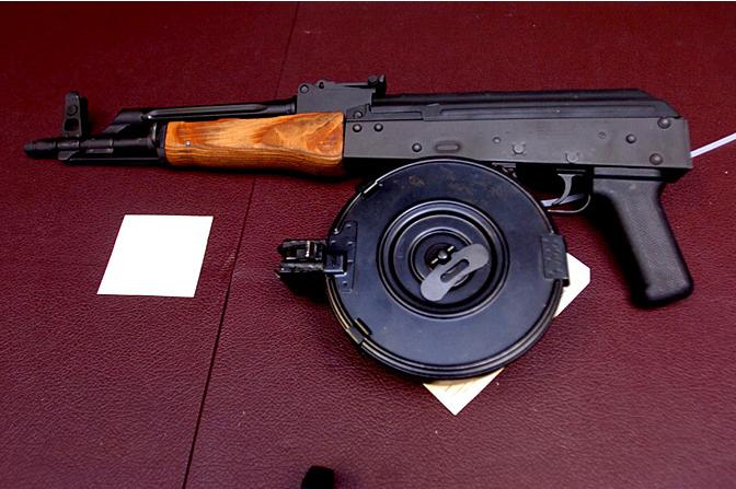[ti-guncollection4+(AK-47+variant+pistol).JPG]
