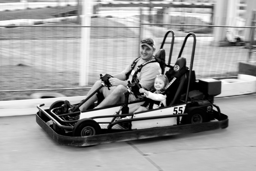 [Maddie+and+Daddy+in+Go-cart.jpg]