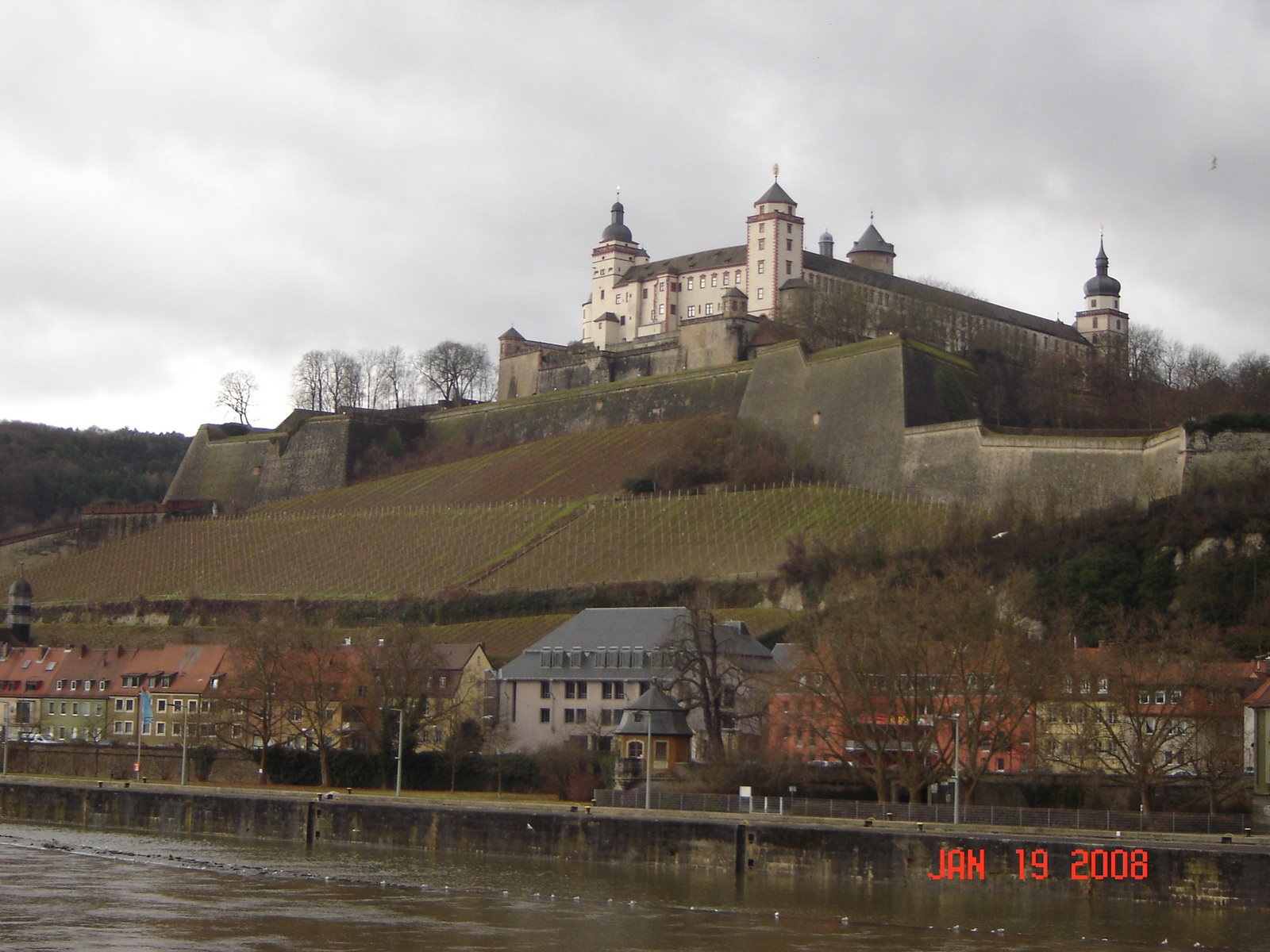 [Marienberg+Fortress+Wuerzburg.JPG]