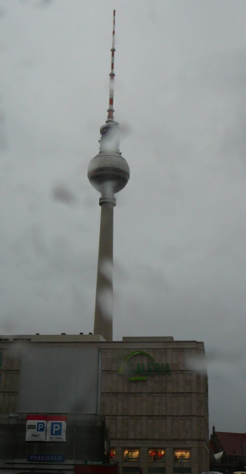 [TV+tower+Berlin.JPG]
