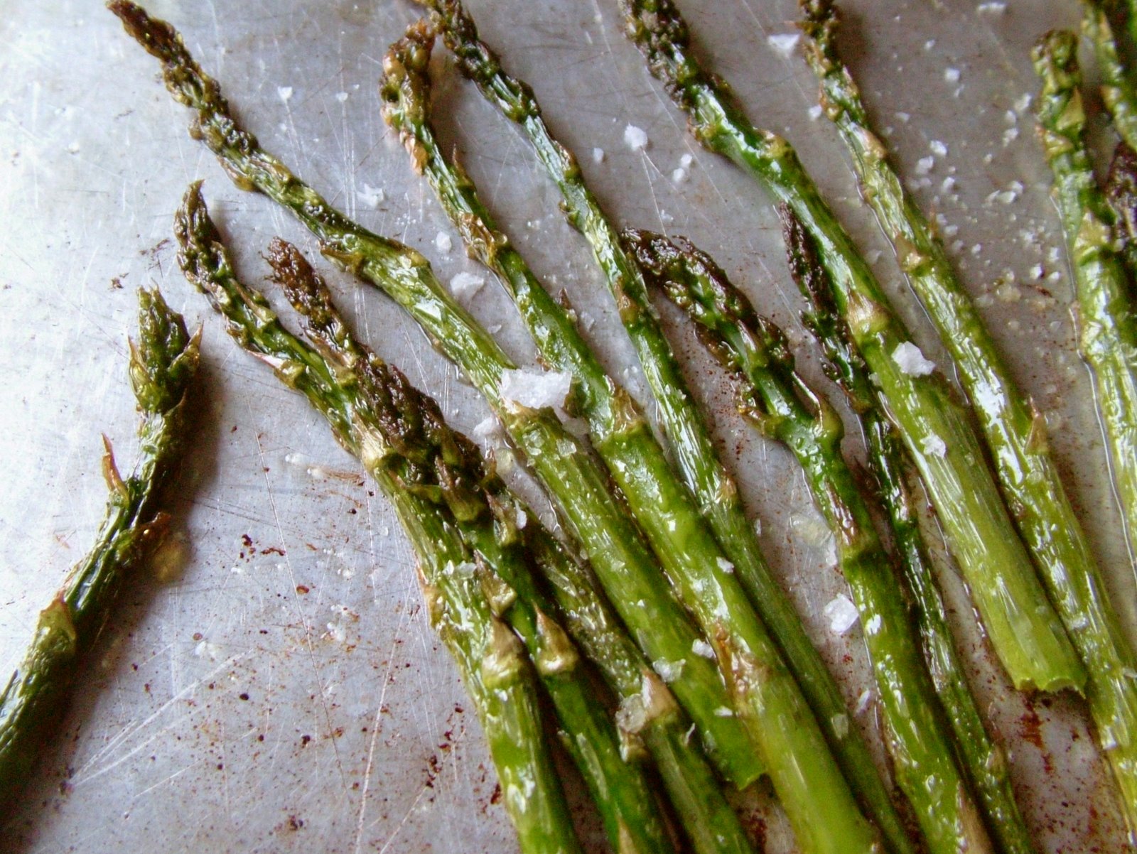 [Roasted+asparagus.jpg]