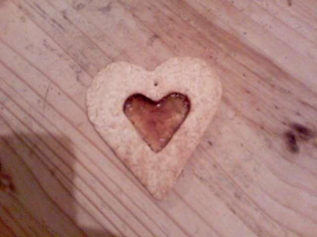 [Cookie+heart.jpg]