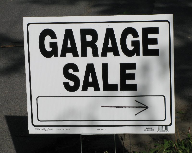 [Garage+Sale.jpg]