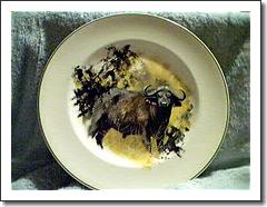 [Wedgwood+Wildlife+Buffalo+Plate+WMIE+11+inches++Pict0023.jpg]