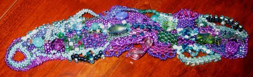I beaded this watching the PBS channel's special......lol about......