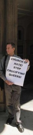 [crucifying+queers.jpg]