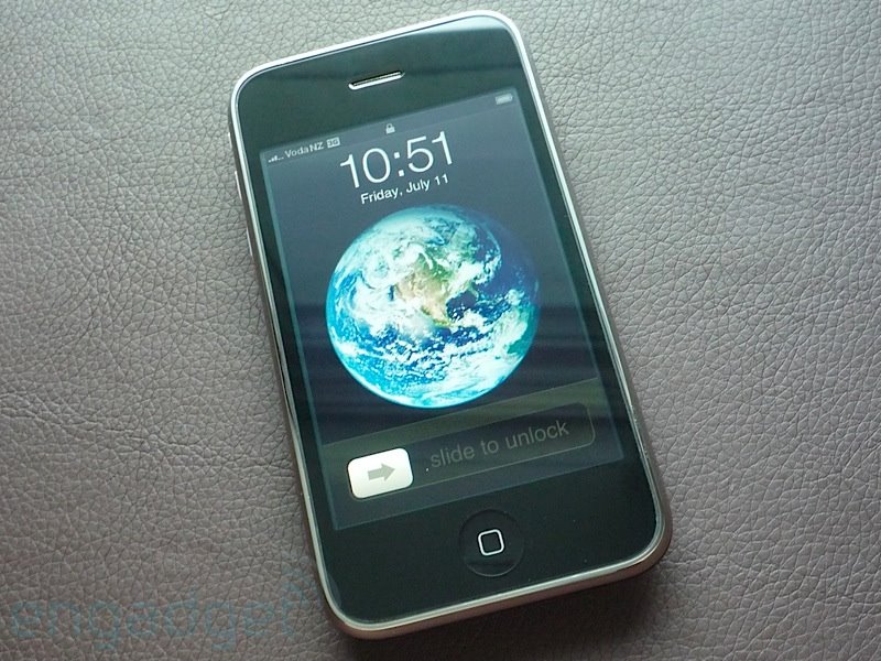 [iphone-3g-review-hardware-01.jpg]