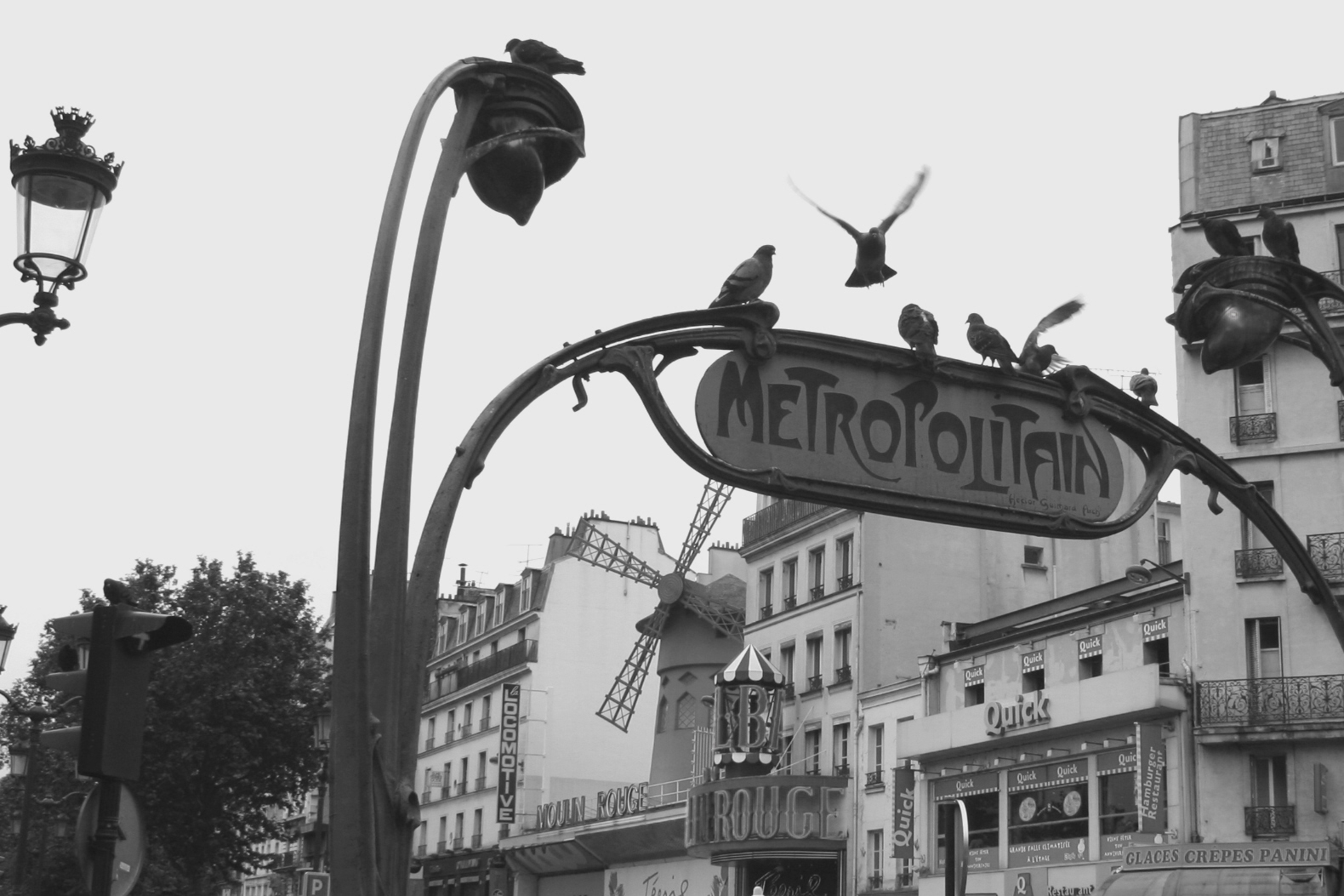 [Metro+Montmartre.jpg]