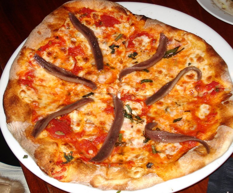 [Pizza+with+anchovies.JPG]