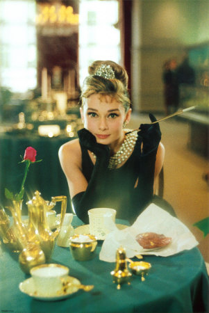 [PP30666~Breakfast-At-Tiffany-s-Audrey-Hepburn-Posters[1].jpg]