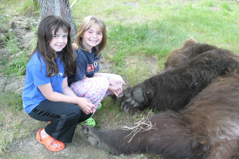 [#011-Cori+and+Cassi+with+dead+bear.jpg]