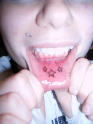 lip tattoo images for girls