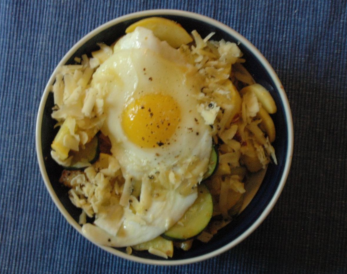 [veggies+with+egg+from+above+edited.jpg]