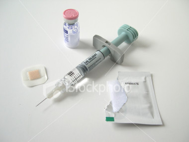 [ist2_378871-syringe-needle-showing.jpg]