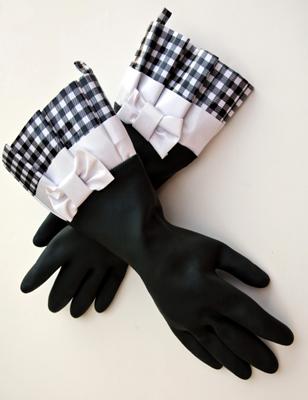 [Gingham+with+bow+large.JPG]