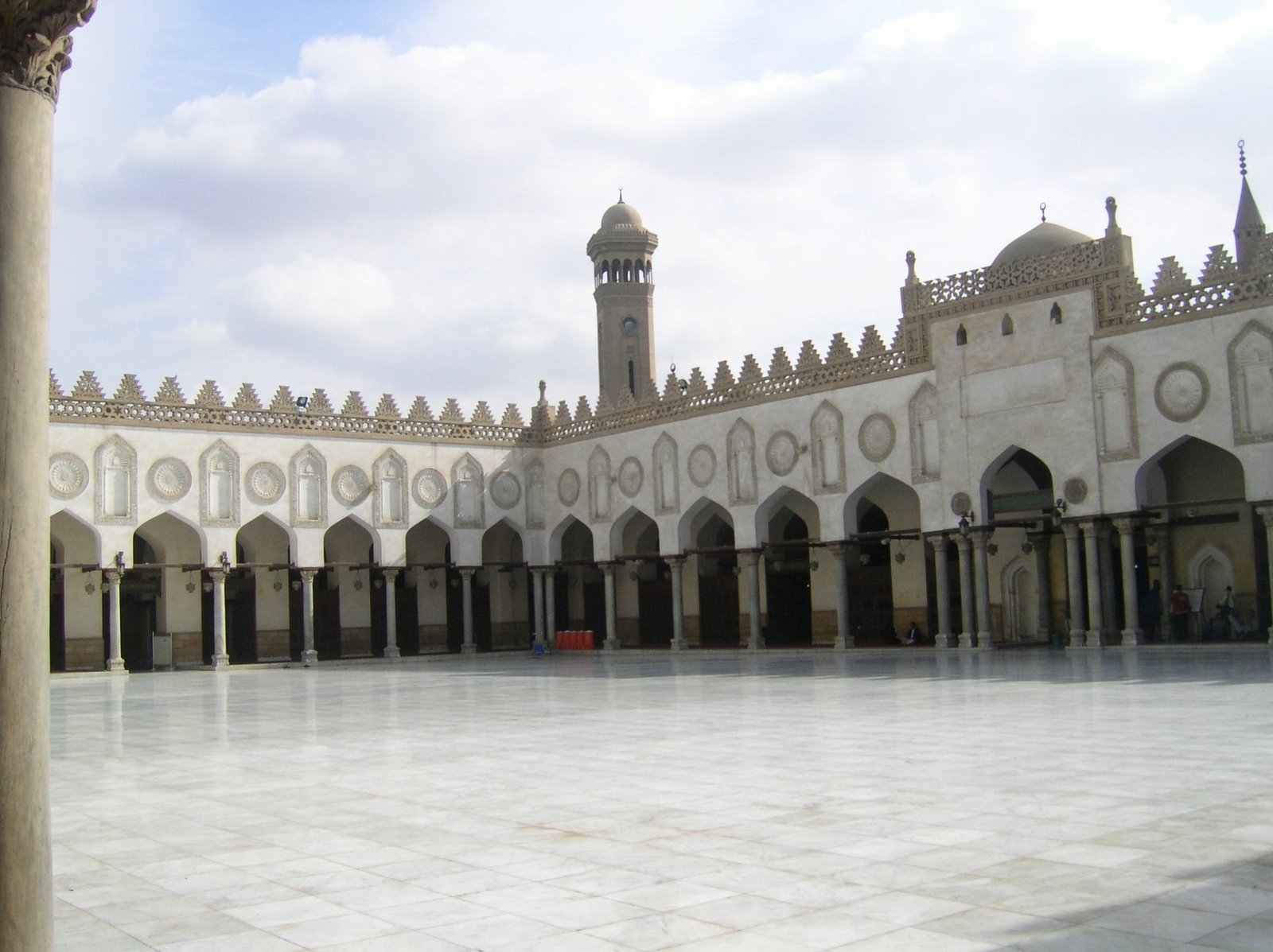 [Mezquita+de+al-Azhar.patio.jpg]