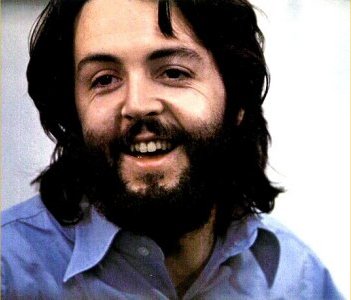 [Paul_McCartney_Biography.jpg]