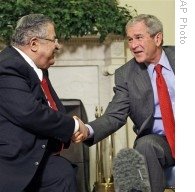 [AP-President-Bush-meets-with-Iraqs-President-Jalal-Talabani-eng-190-25jun08.jpg]