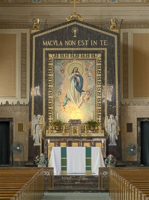 [Cathedral+of+the+Immaculate+Conception,+in+Springfield,+Illinois,+USA+-+altar.jpg]