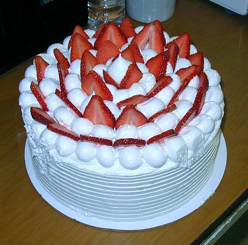 [Strawberry+Shortcake+by+bcompetent.jpg]