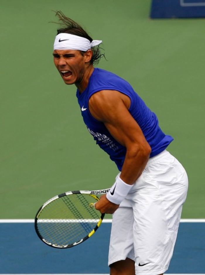 [Nadal+d+Nicolas+Kiefer+FINAL+6-3,+6-2+July+27,+2008+Toronto+ENG+Getty+#33.jpg]