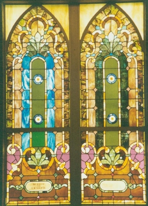 [stained glass.jpg]