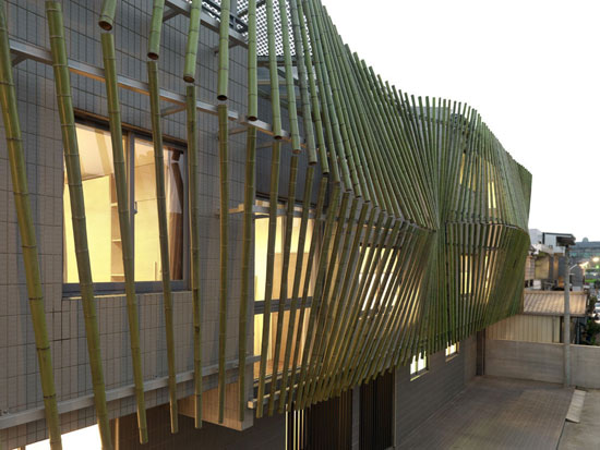 [roewu-architects-bamboo-house2.jpg]