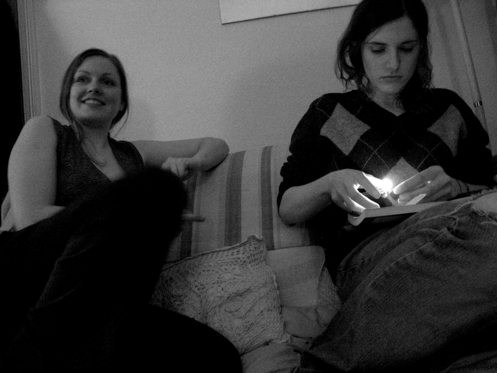 [Bec+and+Laura+burn.jpg]