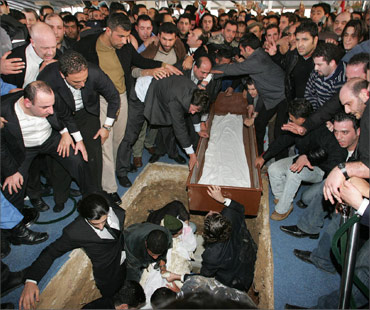[hariri-funeral-131.jpg]