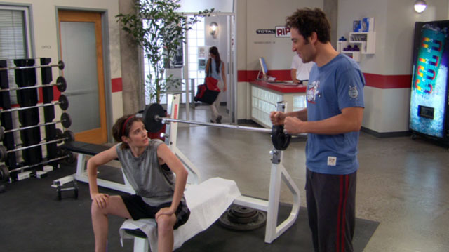 [HIMYM+Robin+Ted+Working+out.jpg]