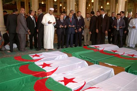 [Algeria+victims+of+bomb+attack.jpg]