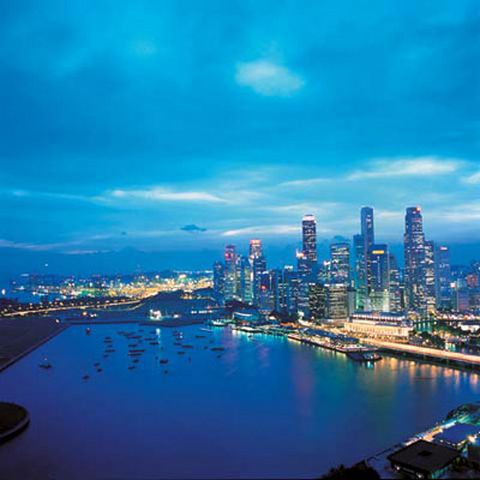 [Singapore-skyline.jpg]