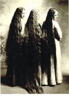[very-long-hair-antique.jpg]