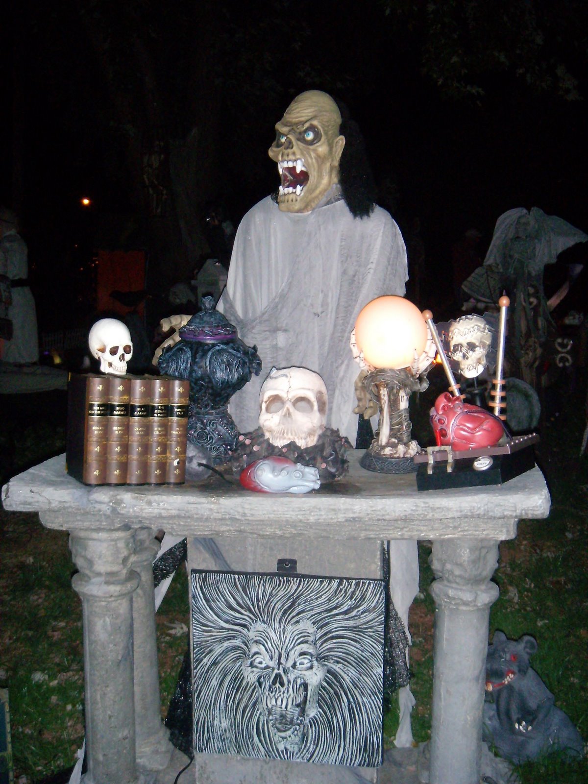 [Halloween+Night+2007-035.jpg]