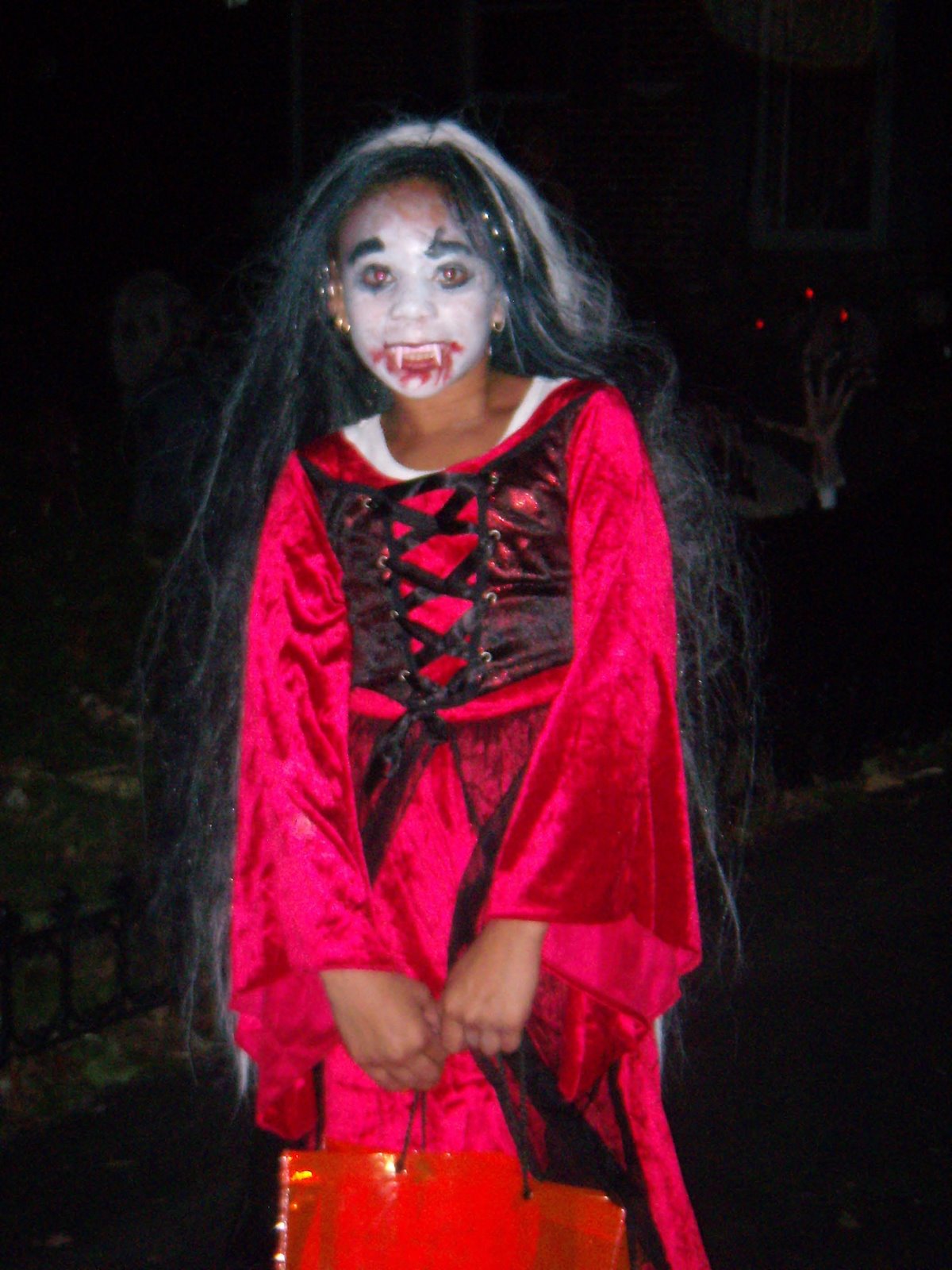[Halloween+Night+2007-057.jpg]