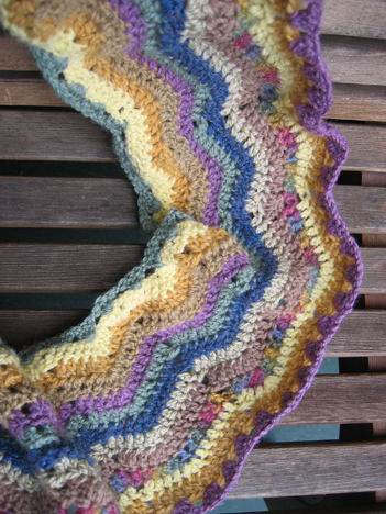 [crochetscarf2.jpg]