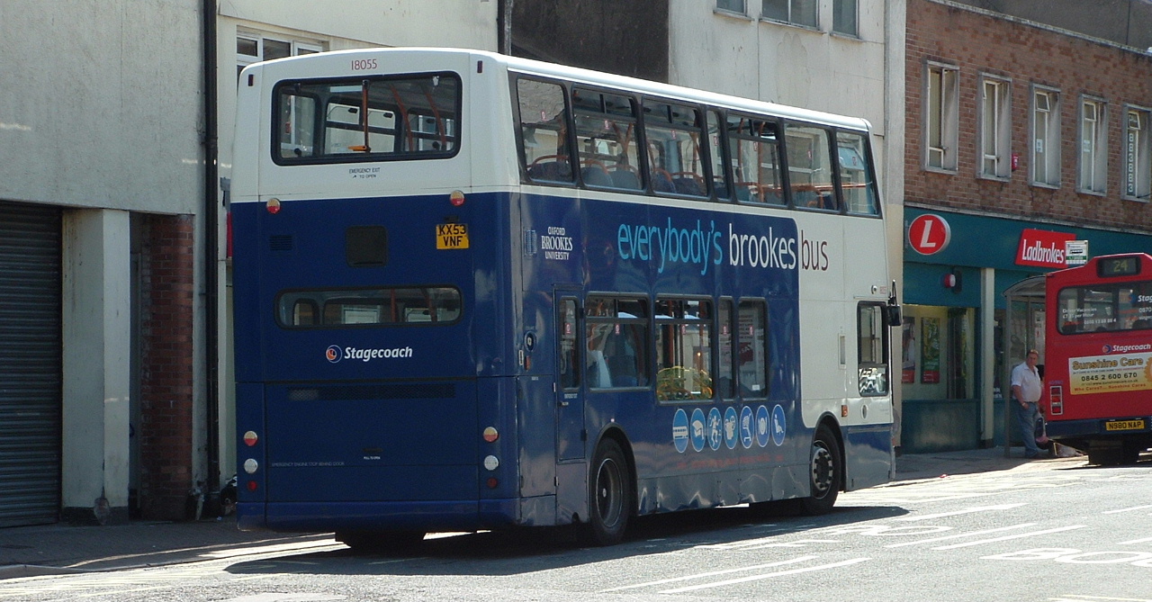 [070606.brooks+bus.jpg]