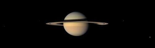 [Saturno_Iapetus.jpg]