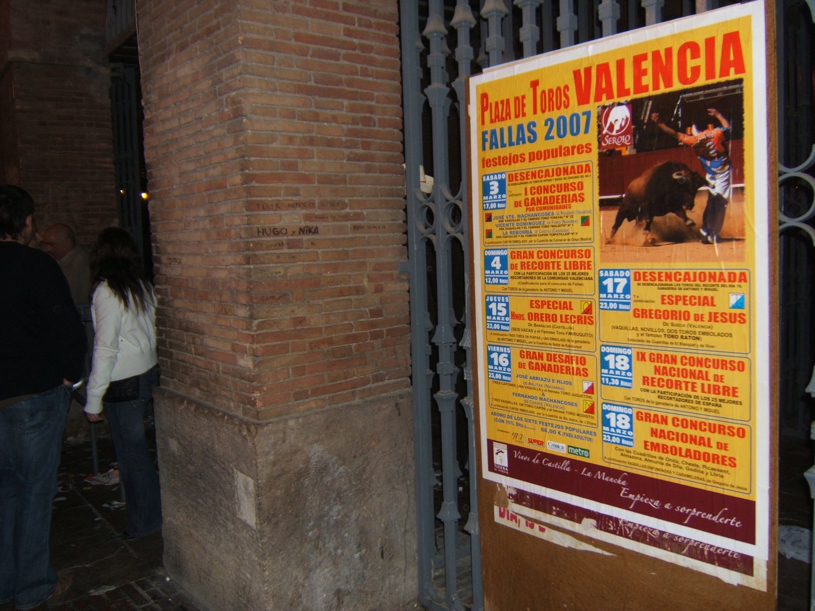 [valencia+bullfight+poster+.JPG]