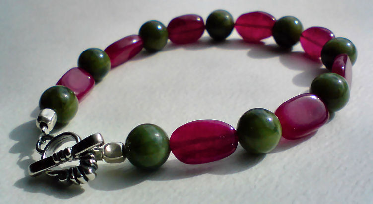 [Cherry+Adventurine+and+jade,+silver+bracelet.jpg]