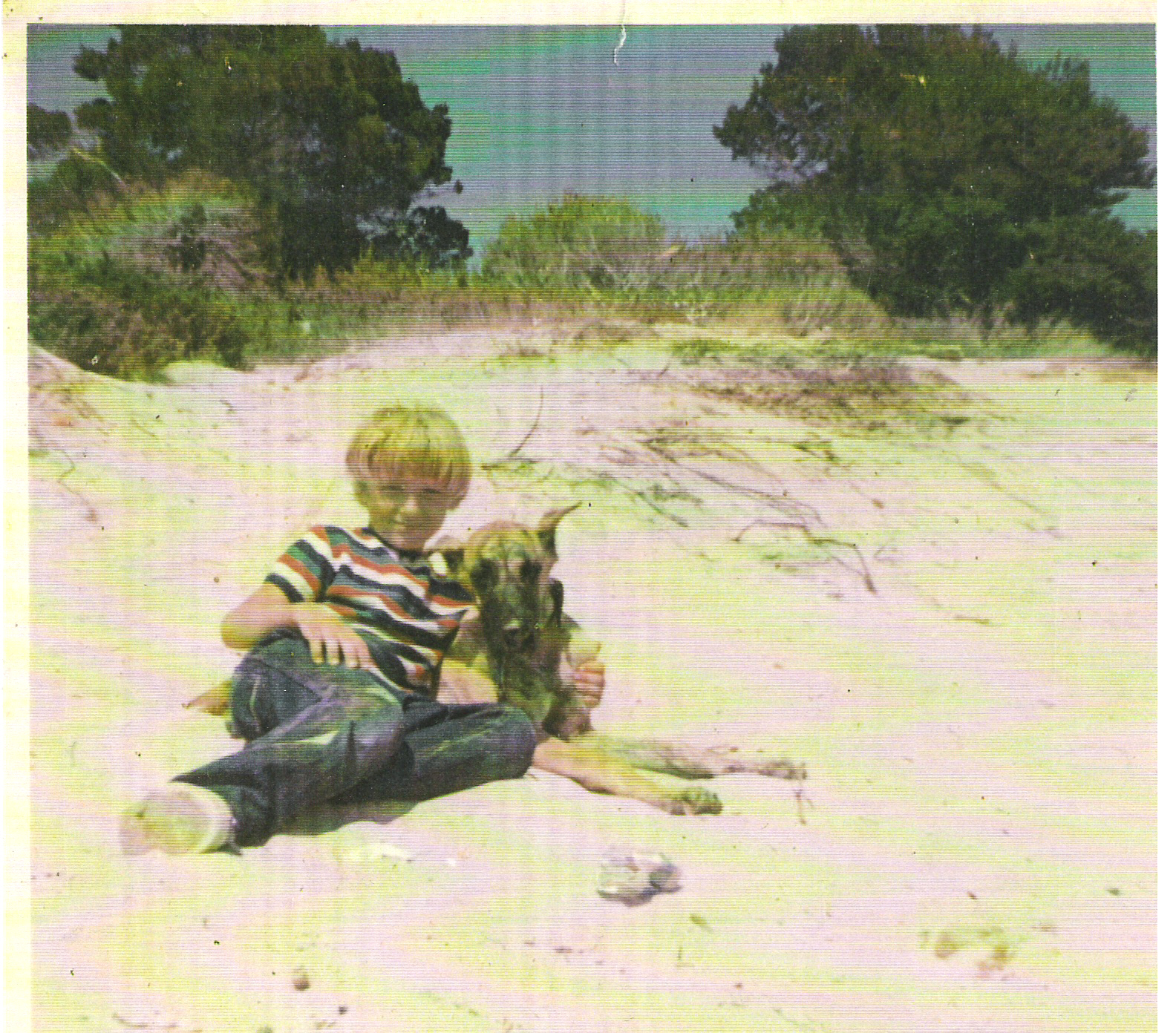 [Lord+Sydney+with+dog+Lita+on+Salinas+beach[1].Ibiza]