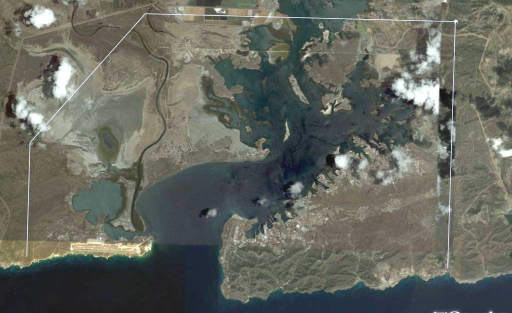 image satellite guantanamo