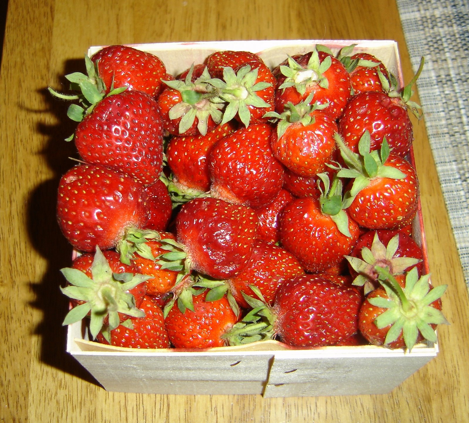 [Strawberries1.jpg]
