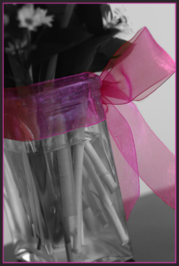 [pink+bow.jpg]